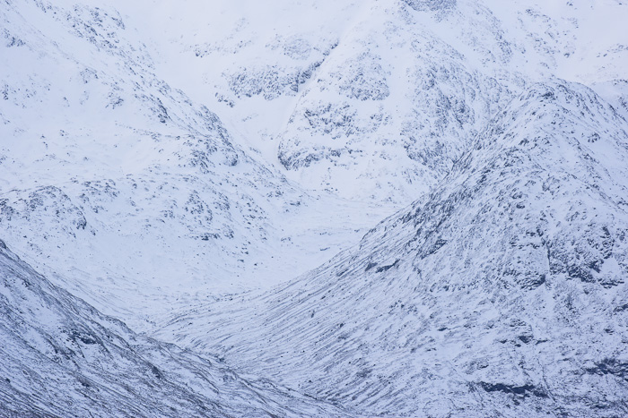 &nbsp;The Black Mount are a collection of Munros (Scottish mountains over 3,000 feet) which rise from the barren, flat landscape...